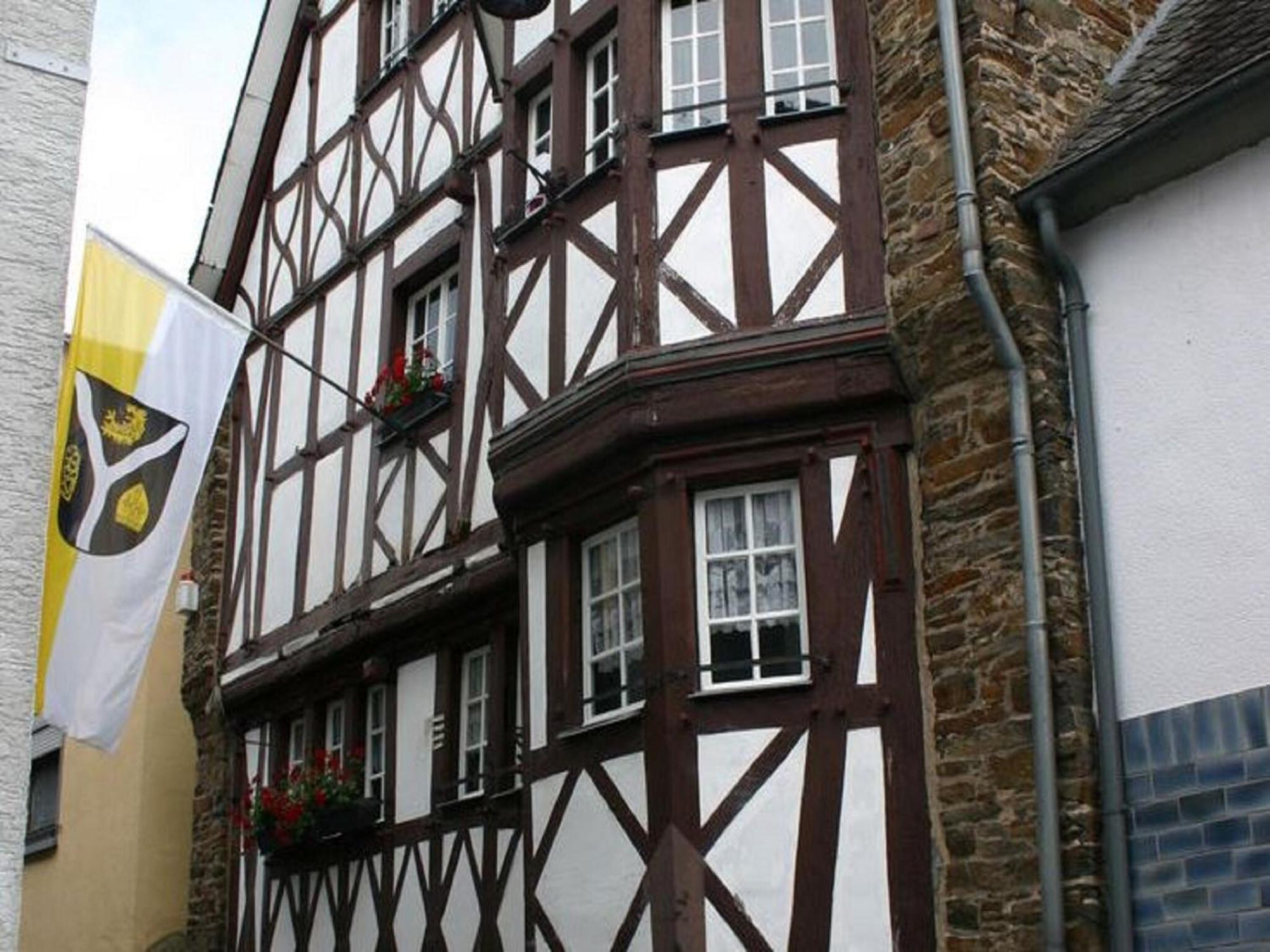 A Modern Holiday Home By The River Mosel 摩泽尔肯 外观 照片